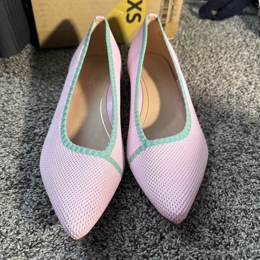 NEW Vionic Cameo Pink Knit Dahlia Pointy Toe Flats Women's Size 10 - Picture 2 of 6